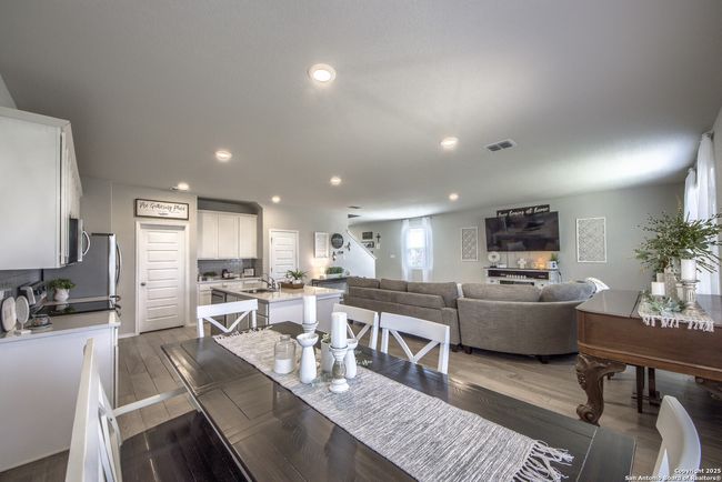2520 Hiddenbrooke Trce, House other with 4 bedrooms, 3 bathrooms and null parking in Seguin TX | Image 4