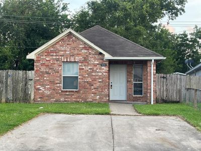 10012 Sharpton Drive, House other with 3 bedrooms, 2 bathrooms and null parking in Houston TX | Image 1