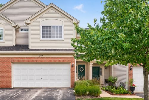 949 Tanager Ct, Lombard, IL, 60148-1677 | Card Image