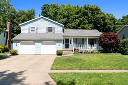 4725 Woodbury Dr, Erie, PA, 16510-6405 | Card Image