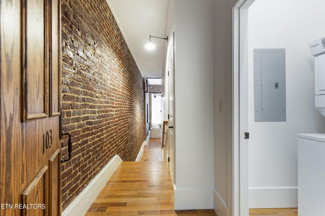 B103 - 122 S Gay St, Condo with 1 bedrooms, 1 bathrooms and null parking in Knoxville TN | Image 4