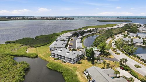 1103-1103 Edgewater Cir, Bradenton, FL, 34209-7348 | Card Image