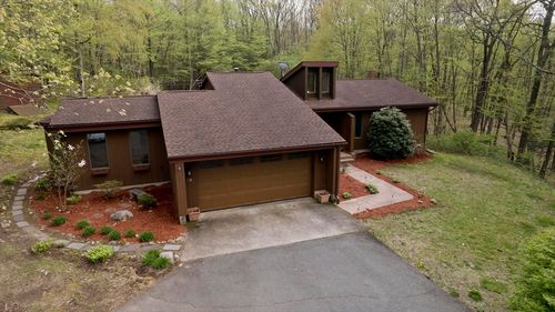 32 Zuell Hill Rd, Monson, MA, 01057-9764 | Card Image