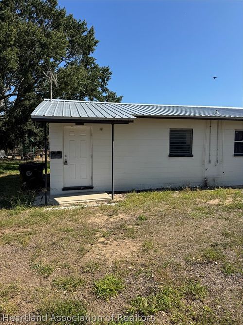 315 Sangster St, Frostproof, FL, 33843-2604 | Card Image