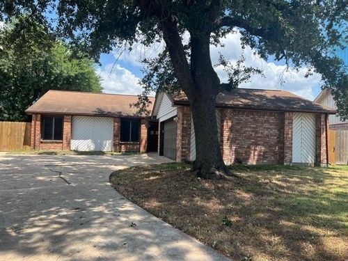 9518 Marblemount Dr, Houston, TX, 77064-2204 | Card Image