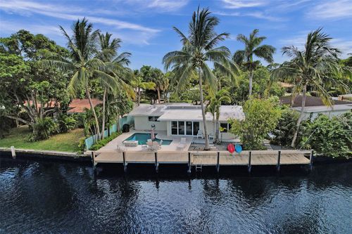 2149 Ne 27th Dr, Wilton Manors, FL, 33306-1325 | Card Image