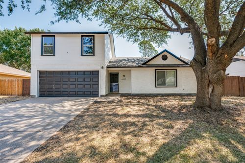 6107 Yorkford Dr, Arlington, TX, 76001-5209 | Card Image