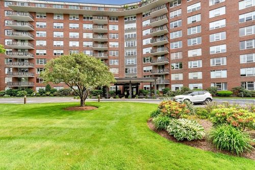 apt-511-280 Boylston St, Chestnut Hill, MA, 02467-1905 | Card Image