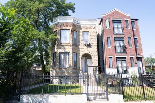 5906 S Calumet Ave, Chicago, IL, 60637-1283 | Card Image