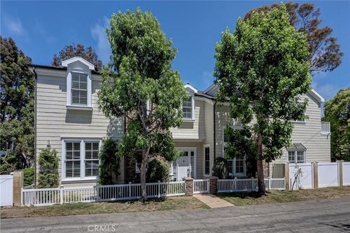 3008 Agnes, Manhattan Beach, CA, 90266 | Card Image