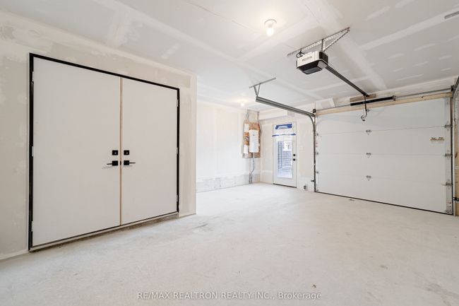 7 Fairlane Ave, House attached with 3 bedrooms, 1 bathrooms and 2 parking in Barrie ON | Image 17