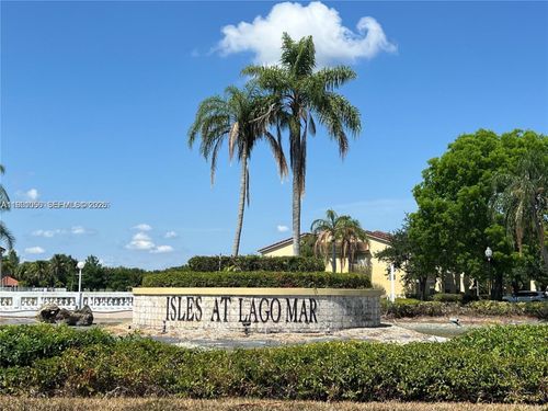 715-12760 Vista Isles Dr, Plantation, FL, 33325-1337 | Card Image