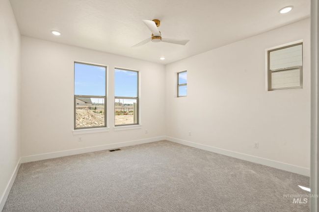 1724 N Black Elm Ln, House other with 4 bedrooms, 3 bathrooms and 2 parking in Star ID | Image 34