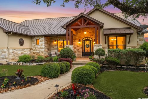 415 Copper Trce, New Braunfels, TX, 78132-3911 | Card Image