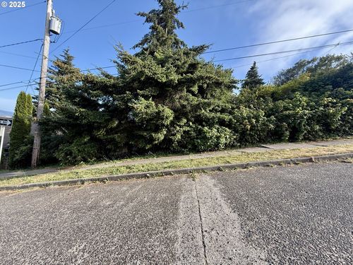 00 Exchange St, North Bend, OR, 97459 | Card Image