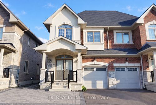 bsmt-43 Portage Ave, Richmond Hill, ON, L4E2Z5 | Card Image