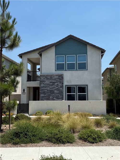 116 Zawn, Irvine, CA, 92618-1467 | Card Image