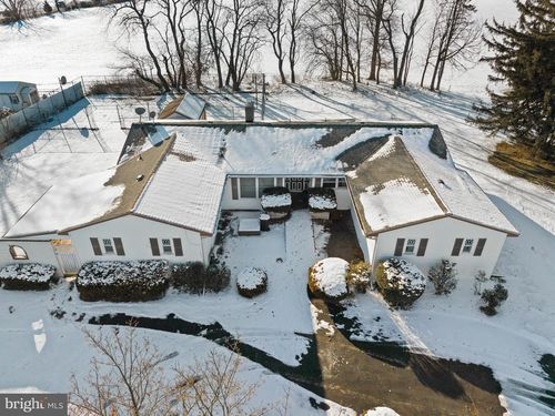 11 Drialo Dr, Allentown, NJ, 08501-1524 | Card Image
