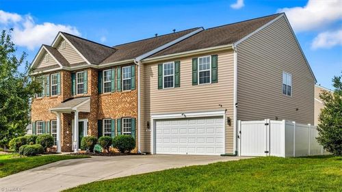 3671 Mcginty Dr, Greensboro, NC, 27406-8592 | Card Image