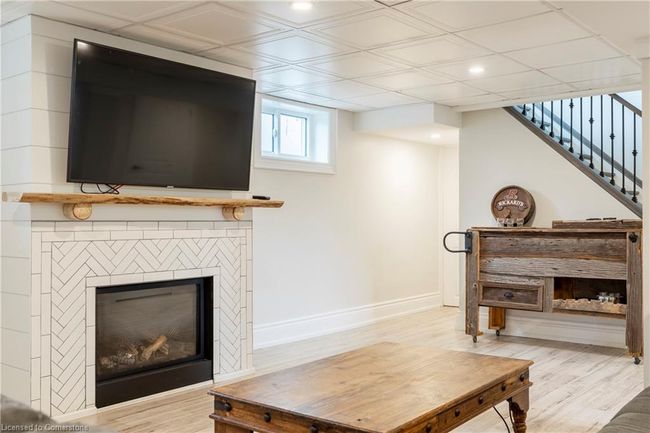 1506 6th Concession Rd W, House other with 4 bedrooms, 4 bathrooms and 20 parking in Flamborough ON | Image 28