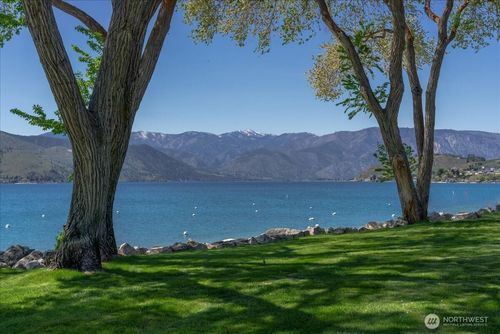 3-6-100 Lake Chelan Shores Dr, Chelan, WA, 98816-9868 | Card Image