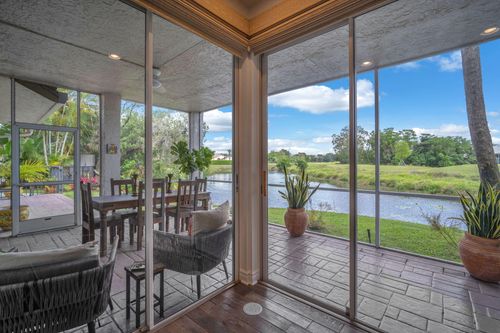 11813 Pebblewood Dr, Wellington, FL, 33414-6032 | Card Image