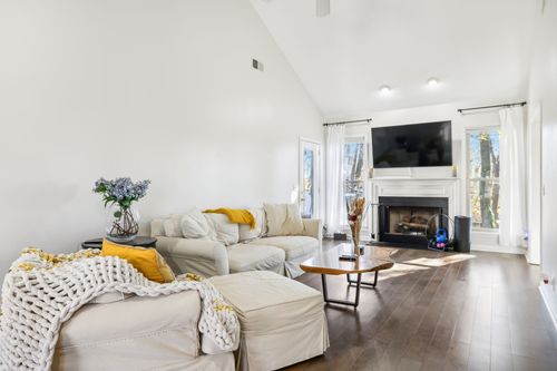 728 Magnolia Trl, Nashville, TN, 37221-3469 | Card Image