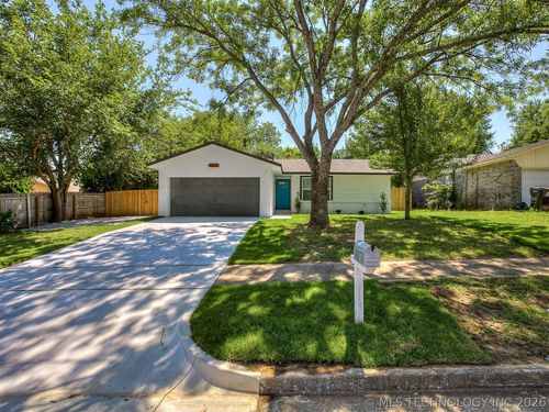 4305 S 1st Pl, Broken Arrow, OK, 74011-3818 | Card Image