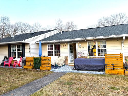 unit-b-418 Weymouth Ct, Ridge, NY, 11961-1525 | Card Image