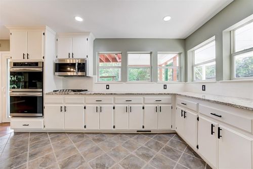 32292 Rattlesnake Hill Rd, Macomb, OK, 74852-8040 | Card Image