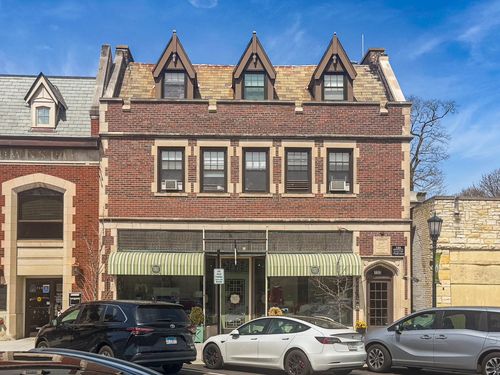 302-733 Elm St, Winnetka, IL, 60093-2539 | Card Image