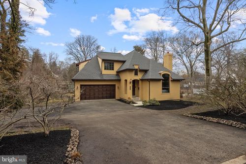 525 N Swarthmore Ave, SWARTHMORE, PA, 19081-1022 | Card Image