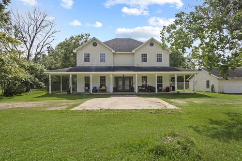 503 Countrywood Cir, Sour Lake, TX, 77659-8749 | Card Image