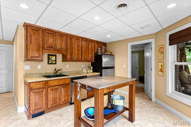 Kitchenette | Image 56