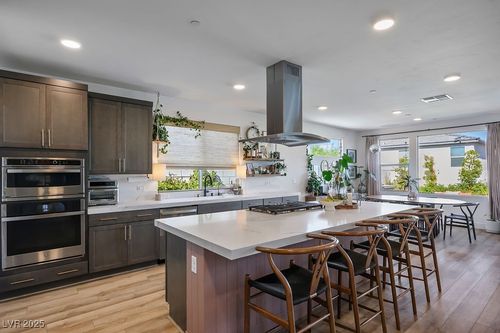 9990 Egan Valley St, Las Vegas, NV, 89166-1403 | Card Image