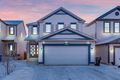 251 Copperfield Green Se, Home with 3 bedrooms, 2 bathrooms and 4 parking in Calgary AB | Card Image
