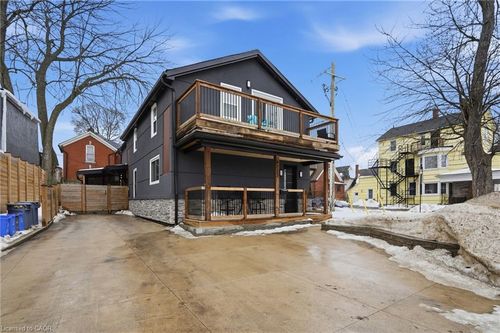 lower-4733 River Rd, Niagara Falls, ON, L2E3G3 | Card Image