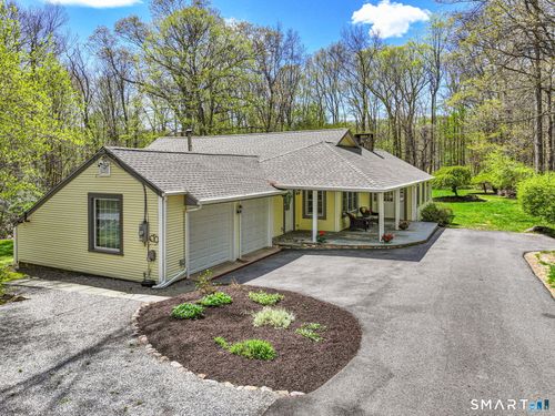 143 Old Boston Road, Wilton, CT, 06897 | Card Image