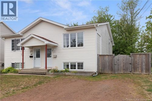 161 Jordan Cres, Moncton, NB, E1C0S5 | Card Image