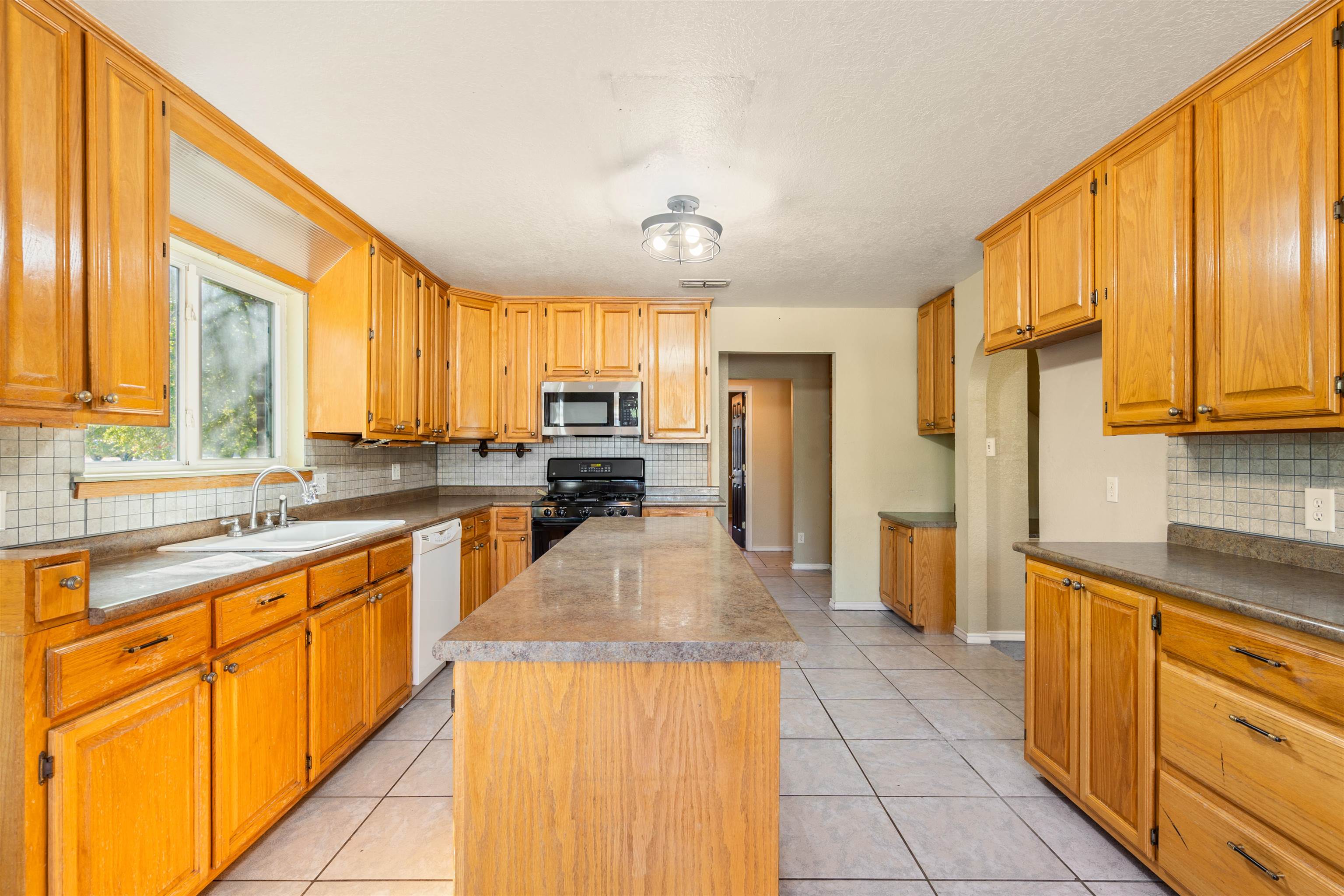 Residential in Del Rio 3