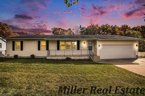 321 Taffee Dr, Hastings, MI, 49058-1175 | Card Image