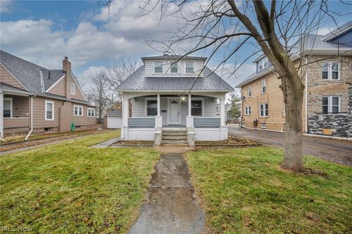 1829 E 33rd St, Lorain, OH, 44055-1813 | Card Image