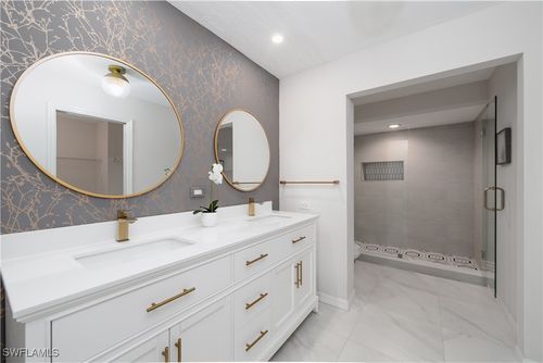 434 Sugar Pine Ln, NAPLES, FL, 34108-2571 | Card Image