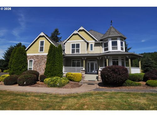 17844 S Nestle Ln, Oregon City, OR, 97045-6831 | Card Image