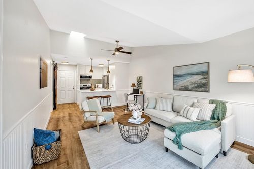 g-100 Fletcher Ln, Brewster, MA, 02631-3031 | Card Image