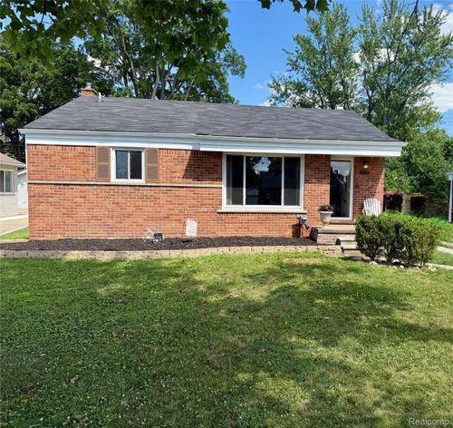 9994 Deering St, Livonia, MI, 48150-3226 | Card Image