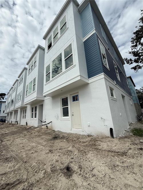 unit-11-6605 N Nebraska Ave, TAMPA, FL, 33604-5673 | Card Image