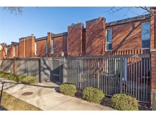 3527 37th Ave, Saint Anthony, MN, 55421-4404 | Card Image