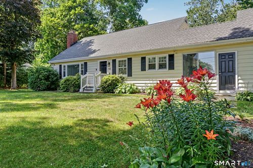 183 W Rocks Rd, Norwalk, CT, 06851-1633 | Card Image