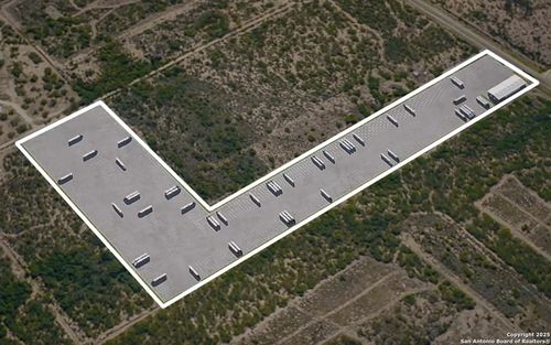 20757 N 83, Laredo, TX, 78045 | Card Image
